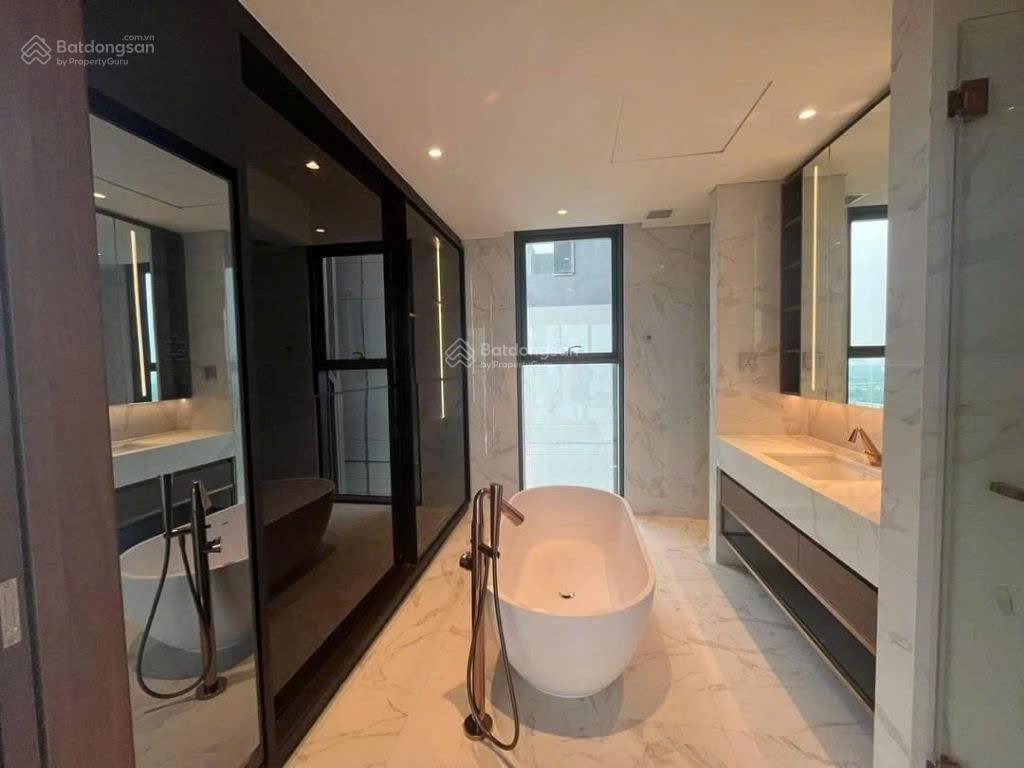 The crest  metropole cho thuê căn góc 3pn giá tốt  view trực diện sông, landmark 81 thoáng