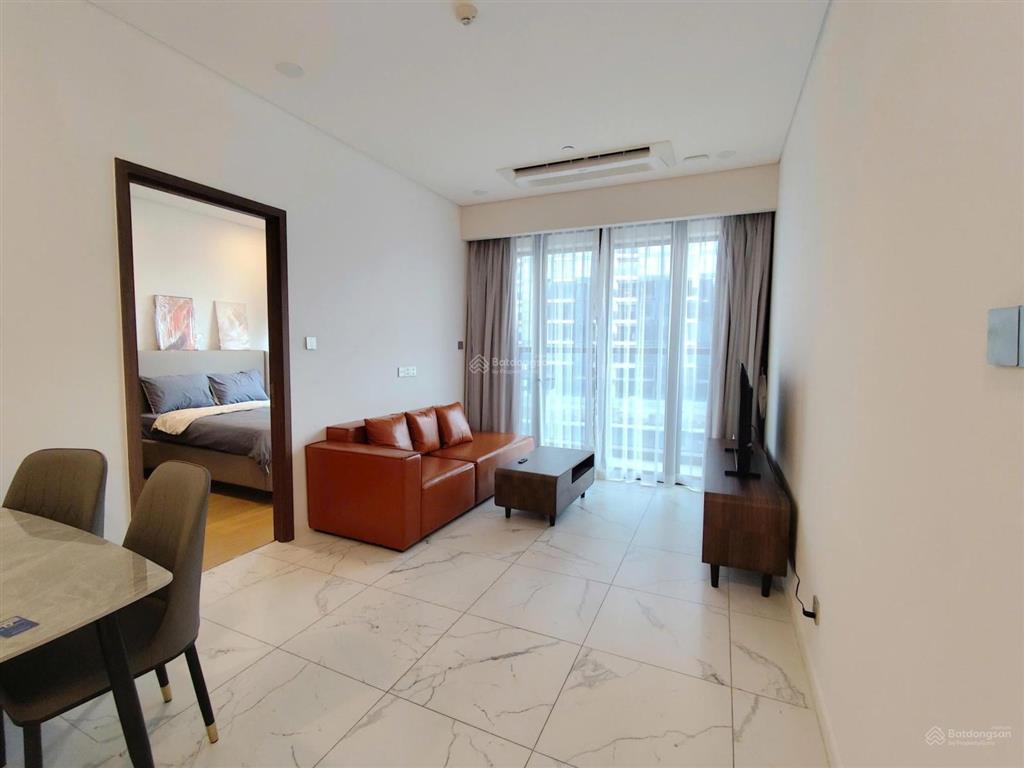 The galleria  metropole cho thuê căn 2pn  full nội thất  view sông, cầu ba son, quận 1 thoáng