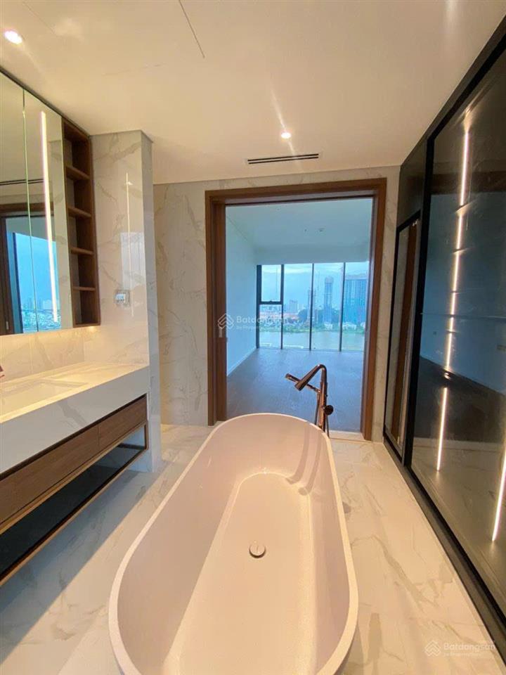 The crest bán căn góc 3pn view trực diện sông giá tốt thị trường