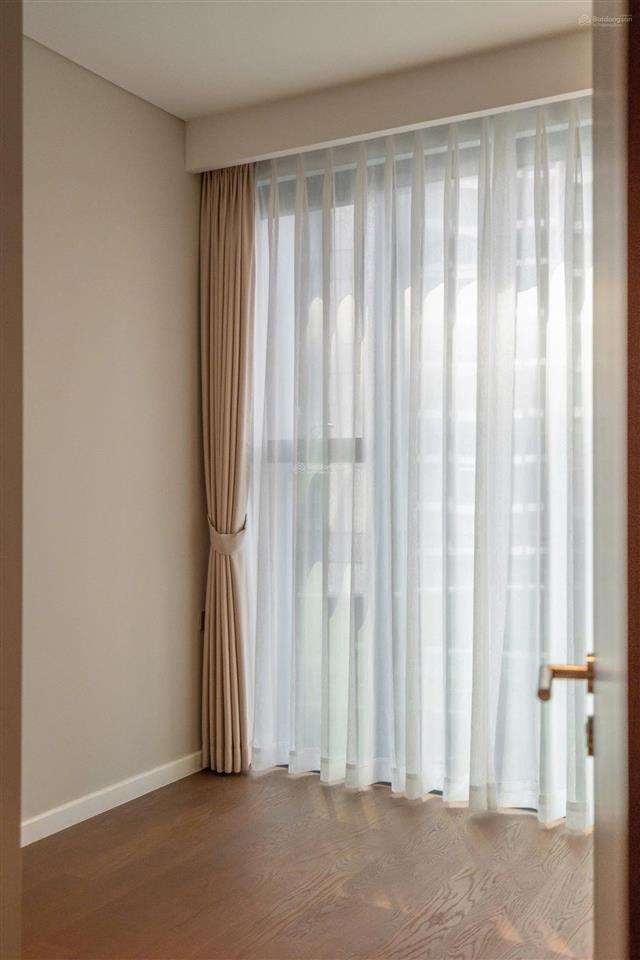 The crest  metropole cho thuê căn 2pn  full nội thất  view thoáng