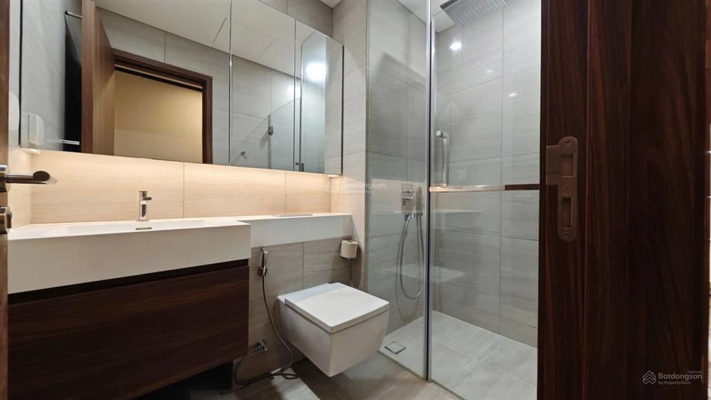 The galleria metropole cho thuê căn góc 4pn  view trực diện sông, cầu ba son, quận 1