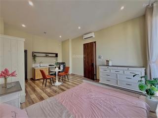 Ban công cạnh lotte giường xa bếp máy giặt riêng