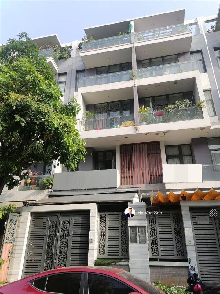 Nhà 5 tầng kđt vạn phúc, thủ đức, giá chỉ 17tỷ9