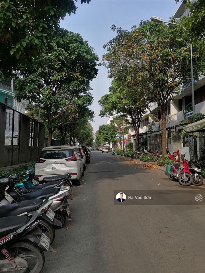 Nhà 5 tầng kđt vạn phúc, thủ đức, giá chỉ 17tỷ9