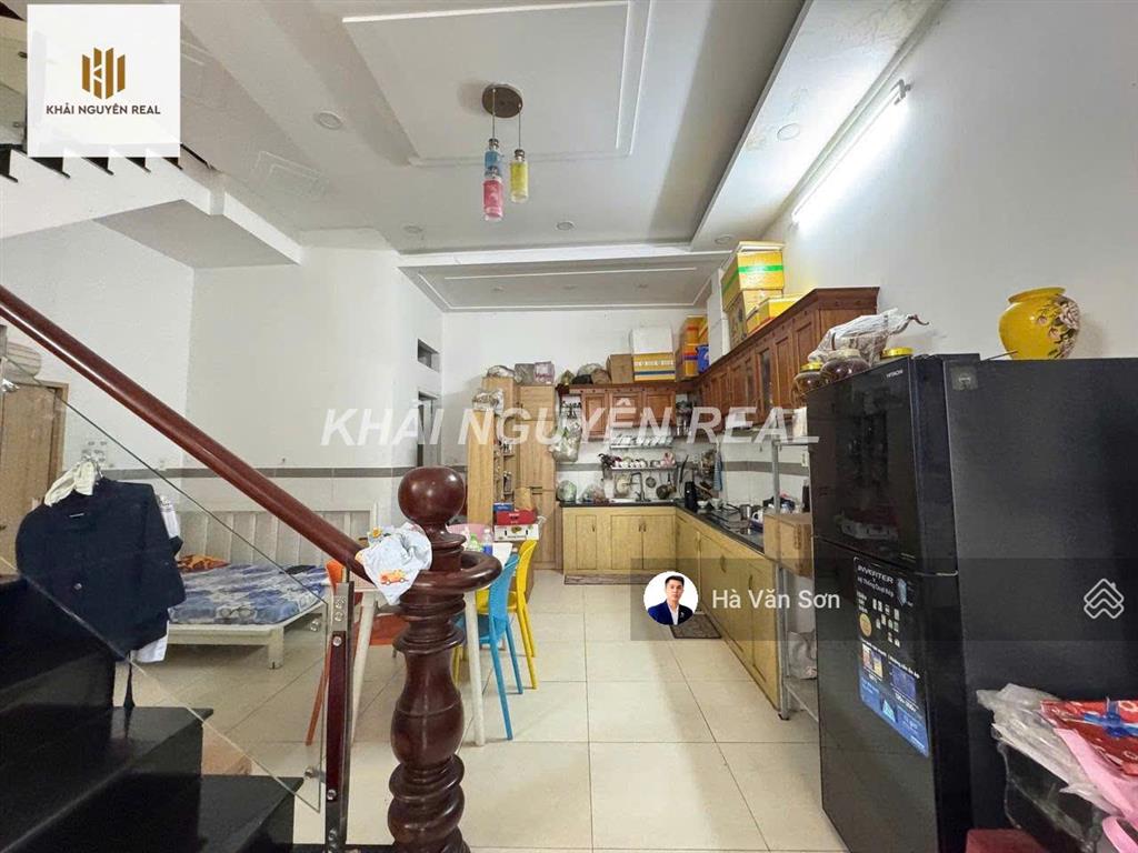 Hiếm có căn nhà ngang đến 6m ở kế kdc bình dân, giá chỉ 8tỷ5