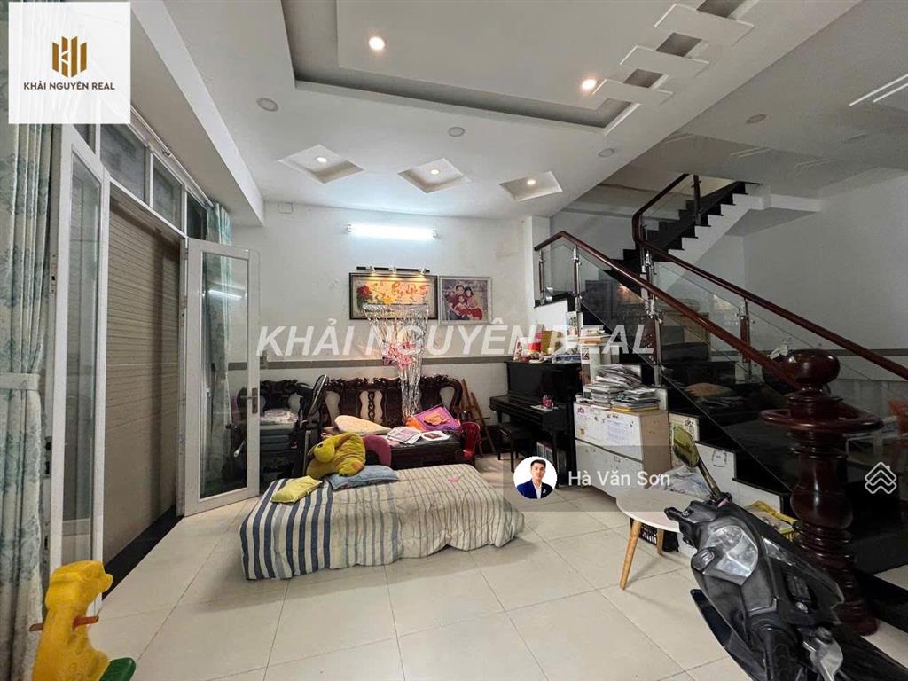 Hiếm có căn nhà ngang đến 6m ở kế kdc bình dân, giá chỉ 8tỷ5