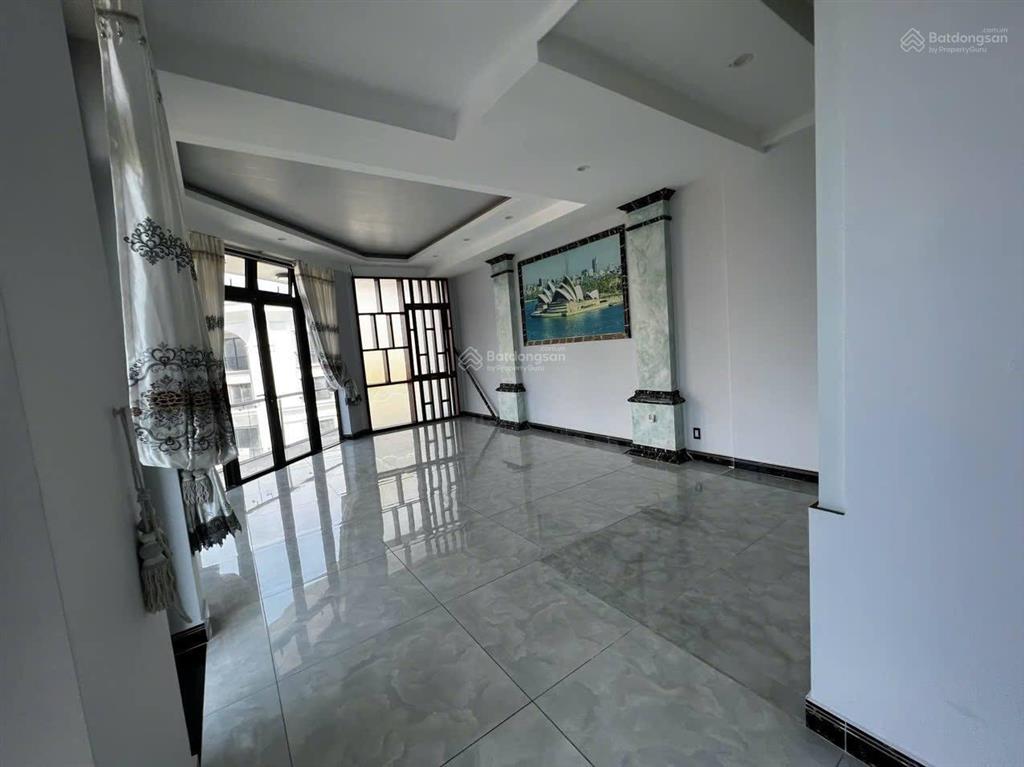Căn góc 2 mặt tiền kđt vạn phúc city, đang có sẵn dòng tiền 90tr/tháng