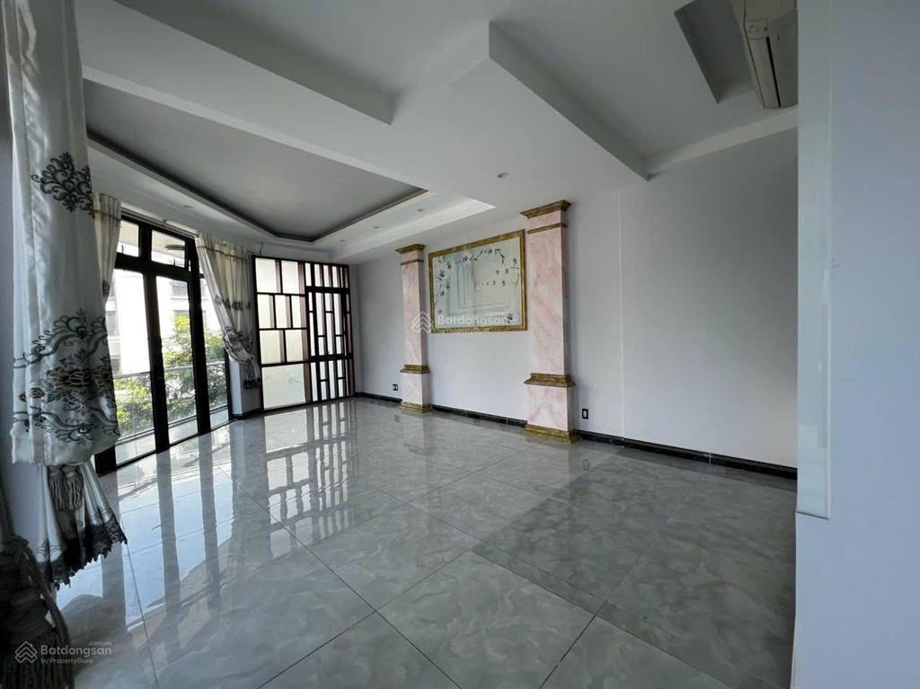 Căn góc 2 mặt tiền kđt vạn phúc city, đang có sẵn dòng tiền 90tr/tháng