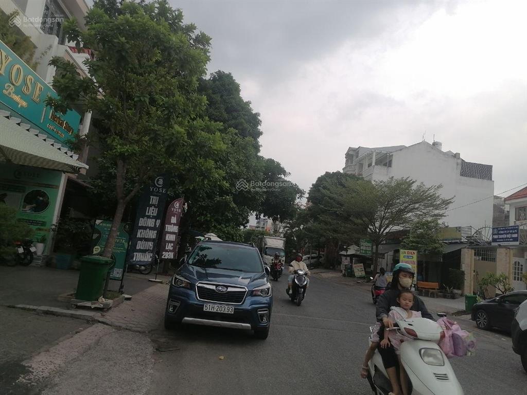Lô duy nhất hướng đông nam  đường số 12 khu bên sông hiệp bình chánh đang bán
