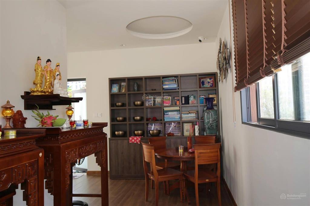 Biệt thự khu bên sông hiệp bình chánh, 233.5m2, có hồ bơi riêng, nhà đẹp, giá tốt