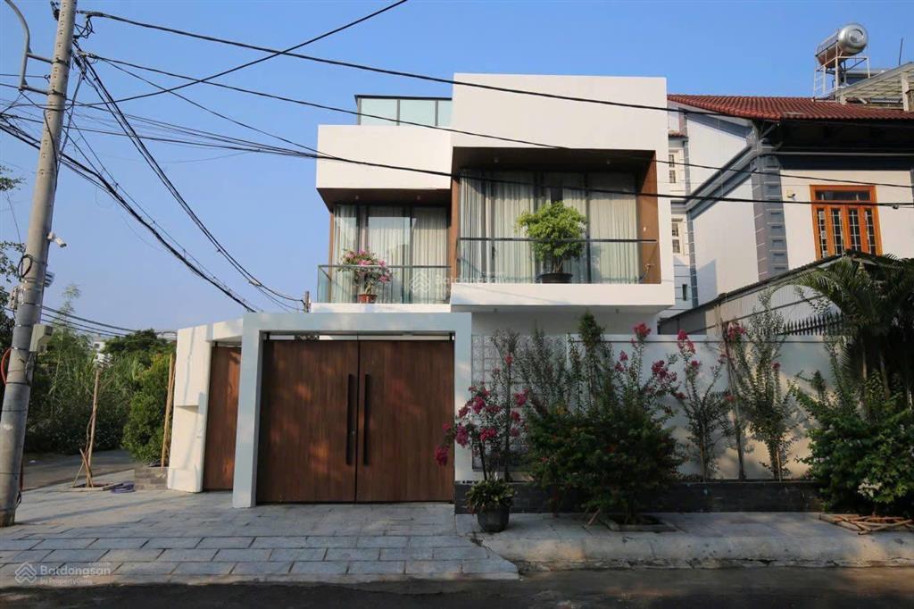 Biệt thự khu bên sông hiệp bình chánh, 233.5m2, có hồ bơi riêng, nhà đẹp, giá tốt