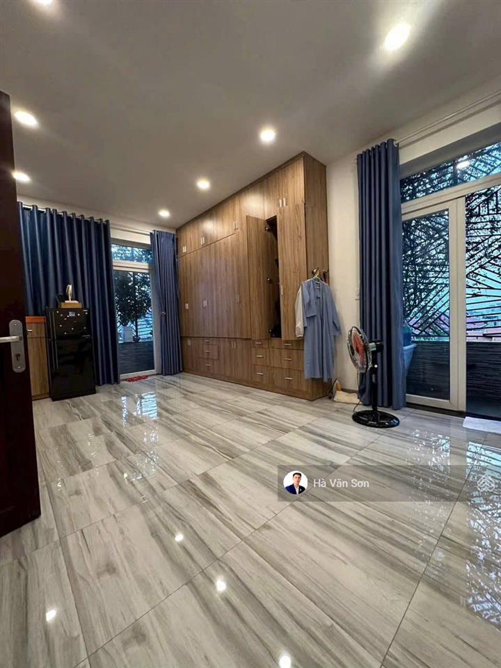 Giảm mạnh 3tỷ5 bán nhanh căn góc đường số 12 khu bên sông hiệp bình chánh