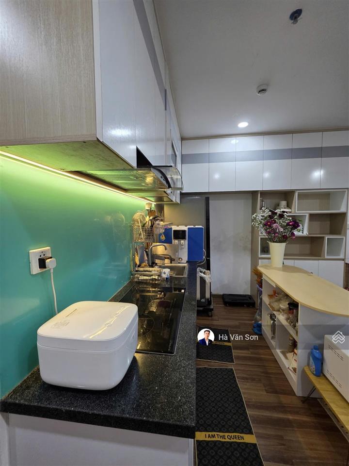 Studio ngay cổng làng đại học, gần full nội thất giá 1 tỷ 8