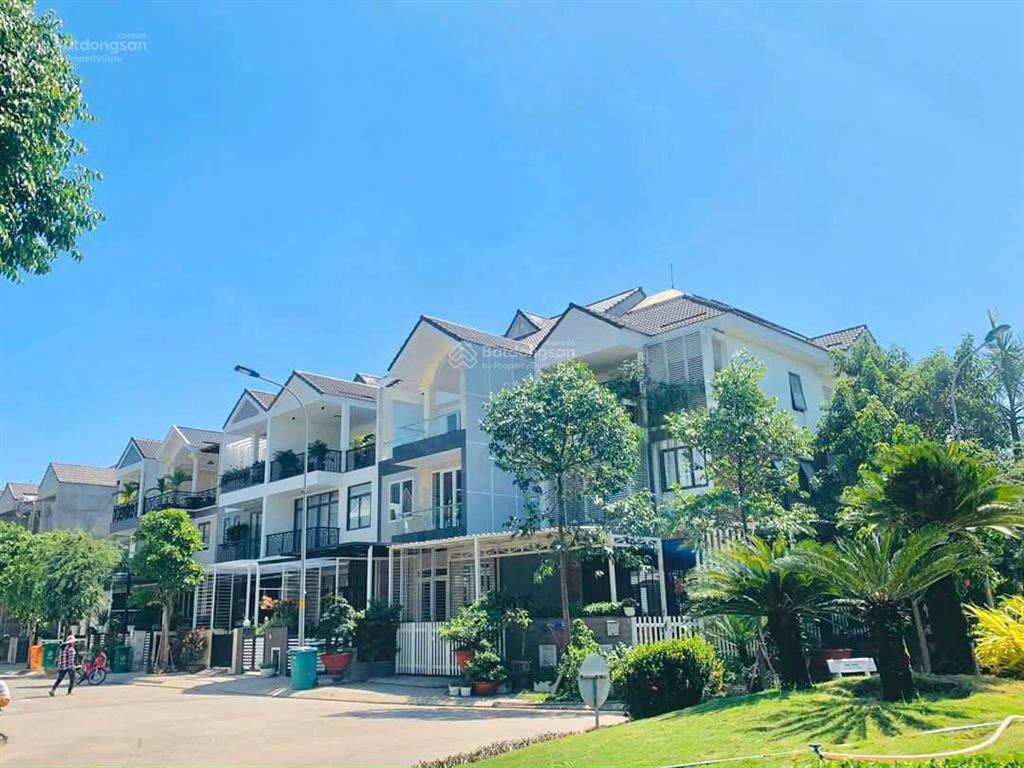 Giảm mạnh 1 tỷ 5 bán nhanh căn biệt thự khu compound ven sông đang cho thuê 22tr/tháng!
