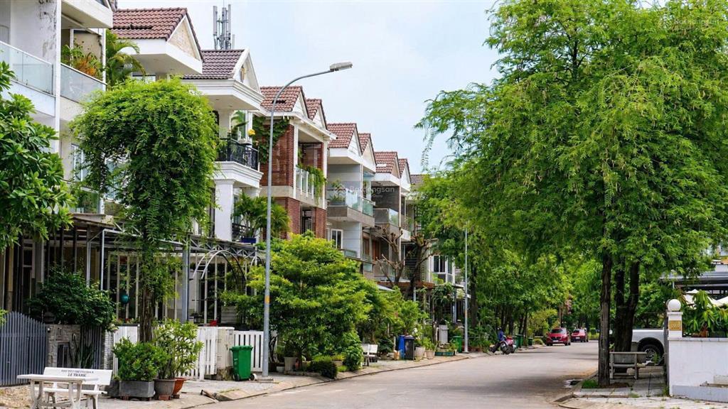 Giảm mạnh 1 tỷ 5 bán nhanh căn biệt thự khu compound ven sông đang cho thuê 22tr/tháng!