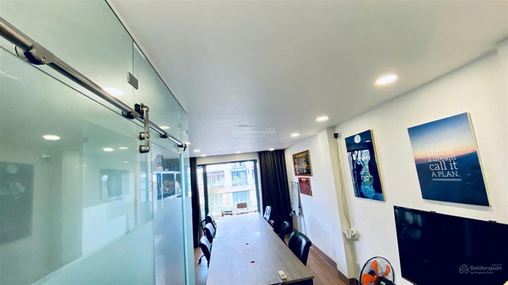 Giảm mạnh 1 tỷ 5 bán nhanh căn biệt thự khu compound ven sông đang cho thuê 22tr/tháng!