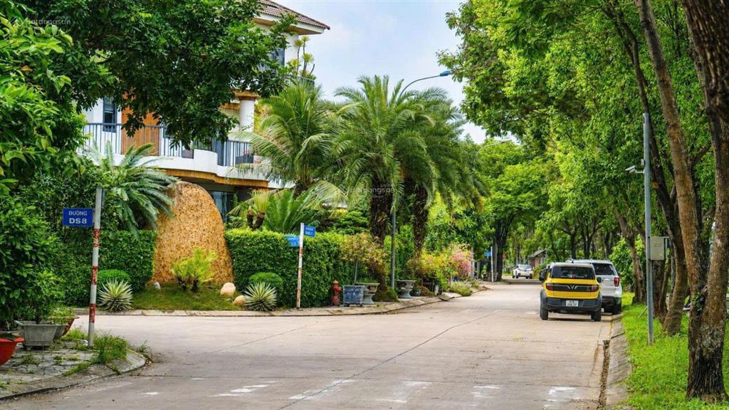 Giảm mạnh 1 tỷ 5 bán nhanh căn biệt thự khu compound ven sông đang cho thuê 22tr/tháng!