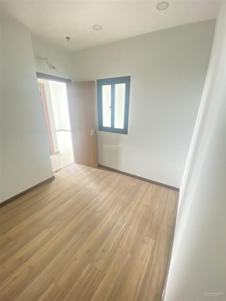 2pn 51m2 view thống nhất  bcons plaza giá 2tỷ3 còn thương lượng!