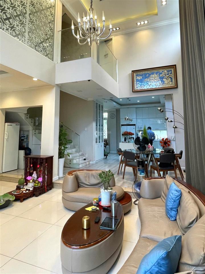 Cần bán căn biệt thự khu villa park hơn 190m2 ngay gần công viên trường mầm non