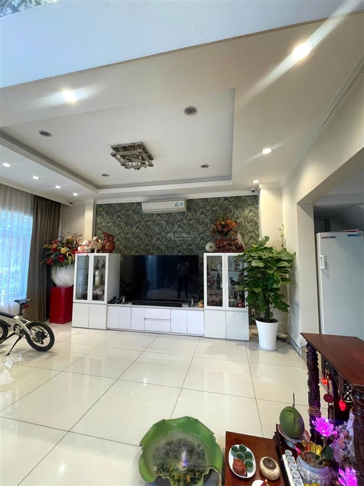 Cần bán căn biệt thự khu villa park hơn 190m2 ngay gần công viên trường mầm non