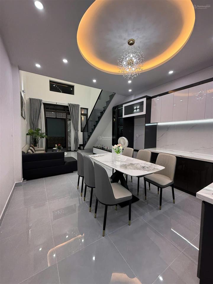 Chỉ nhỉnh 5 tỷ cho căn nhà mới siêu đẹp gần chợ hiệp bình