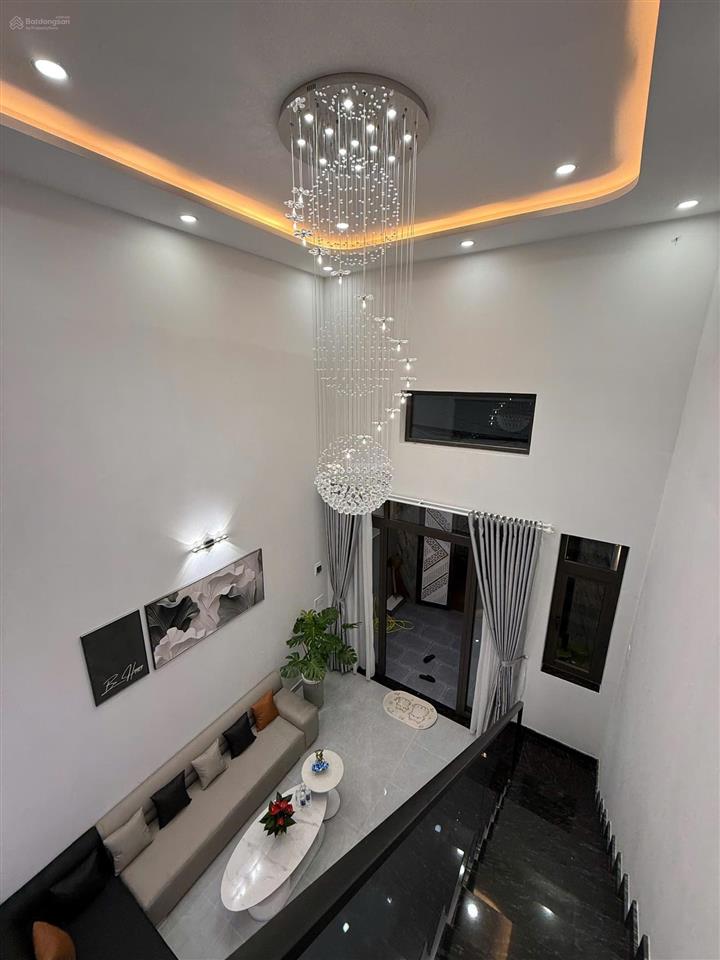 Chỉ nhỉnh 5 tỷ cho căn nhà mới siêu đẹp gần chợ hiệp bình