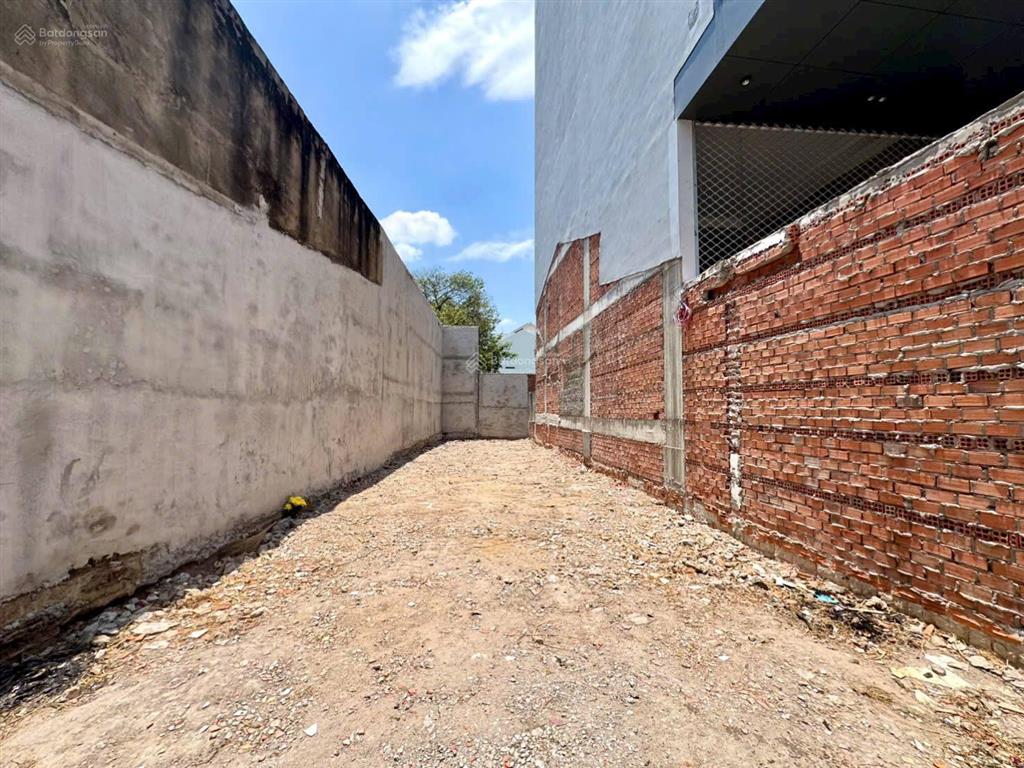 Ngân hàng định giá hơn 24 tỷ nhưng chủ chỉ bán giá 20 tỷ 7  đất mặt tiền đặng văn bi, thủ đức
