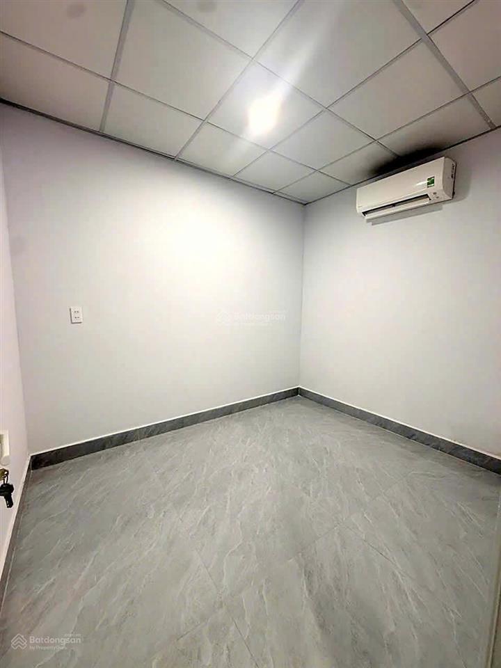 Thanh lý gấp căn nhà cấp 4 gần chợ thủ đức, 70m2 giá 2tỷ4