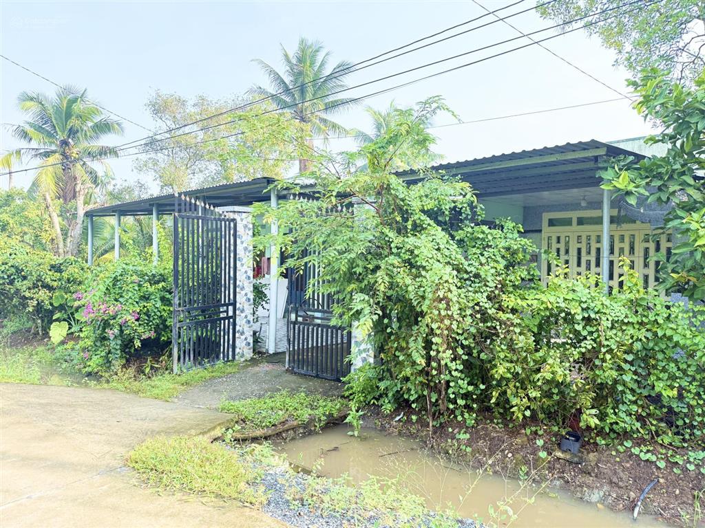 Chính chủ cần bán 3 căn nhà 1/ đường trung an, dt 1979m2 có 74m2 thổ cư, xung quanh nhiều nhà vườn