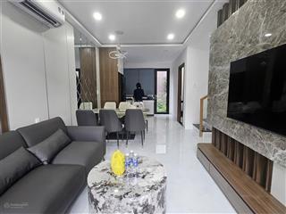 Cho thuê nhà phố vườn khu đô thị waterpoint 355ha, 3pn full nội thất, 15tr/ tháng bao phí quản lý