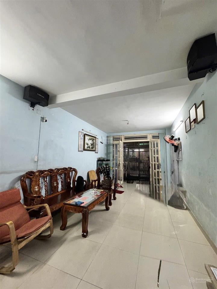 Bán nhà chính chủ hxh hẻm xe hơi âu dương lân quận 8, 63m², 3 tầng, hẻm thông, không quy hoạch.