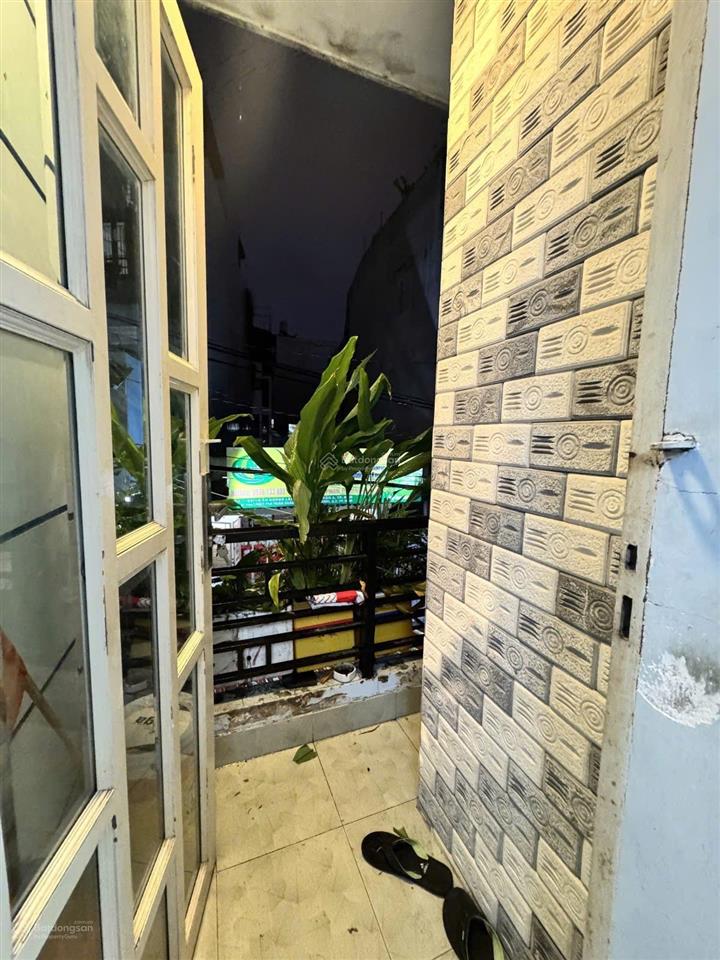 Bán nhà chính chủ hxh hẻm xe hơi âu dương lân quận 8, 63m², 3 tầng, hẻm thông, không quy hoạch.