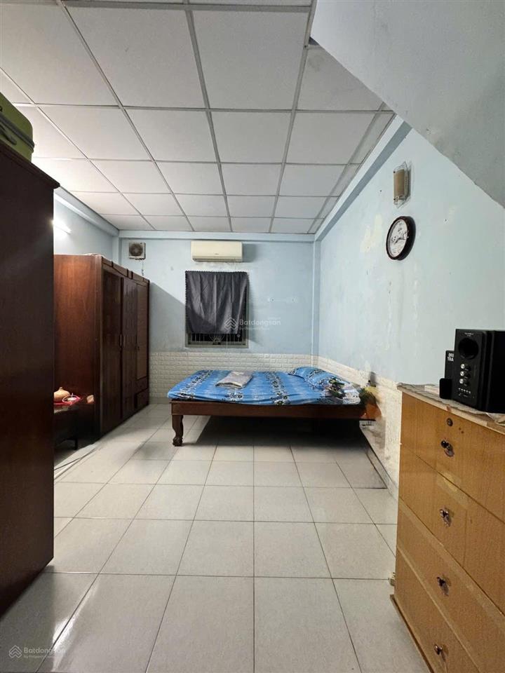 Bán nhà chính chủ hxh hẻm xe hơi âu dương lân quận 8, 63m², 3 tầng, hẻm thông, không quy hoạch.