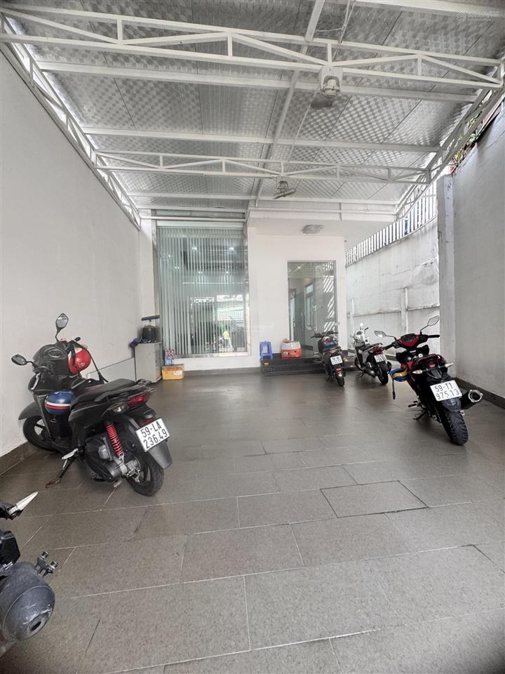 Bán nhà mặt tiền đường nhựa 12m nguyễn trãi quận 1, 185m2, 3 tầng,