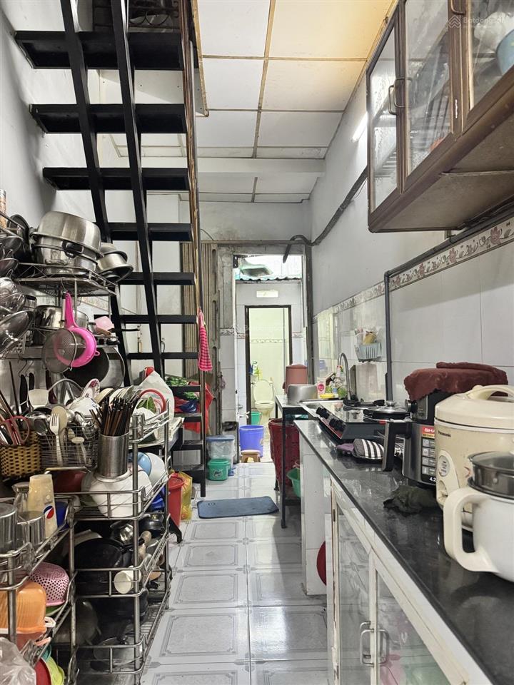 Bán nhà mặt tiền đường dương bá trạc quận 8, 78m2, 2 tầng, chủ thiện chí bán.