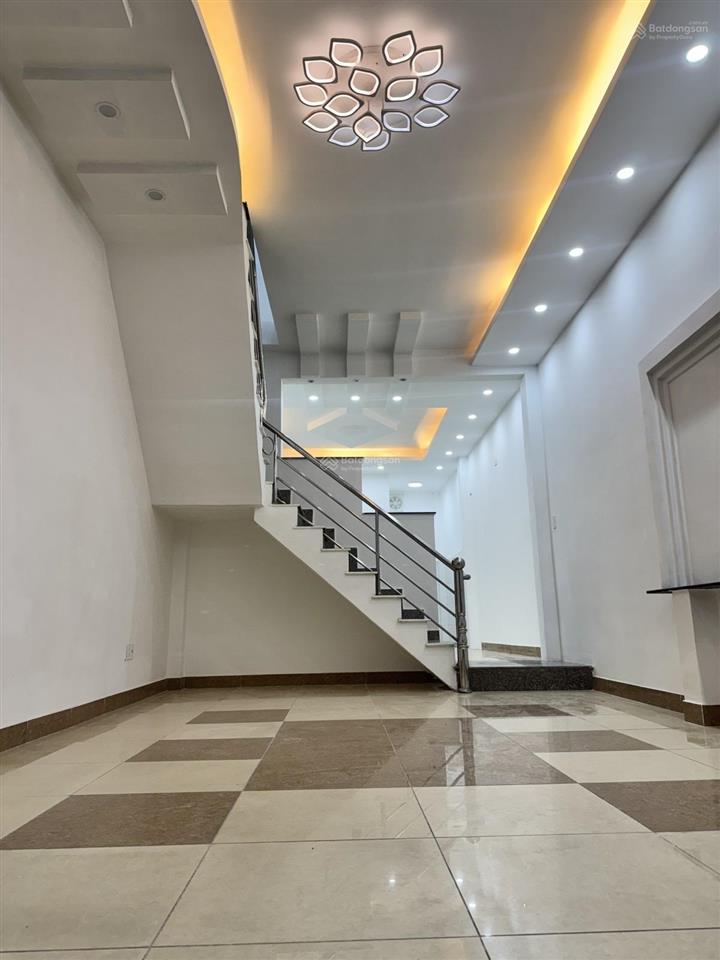 Bán nhà hxh hẻm xe hơi âu dương lân p3 q8, 66m2, 2 tầng, hẻm thông, kqh