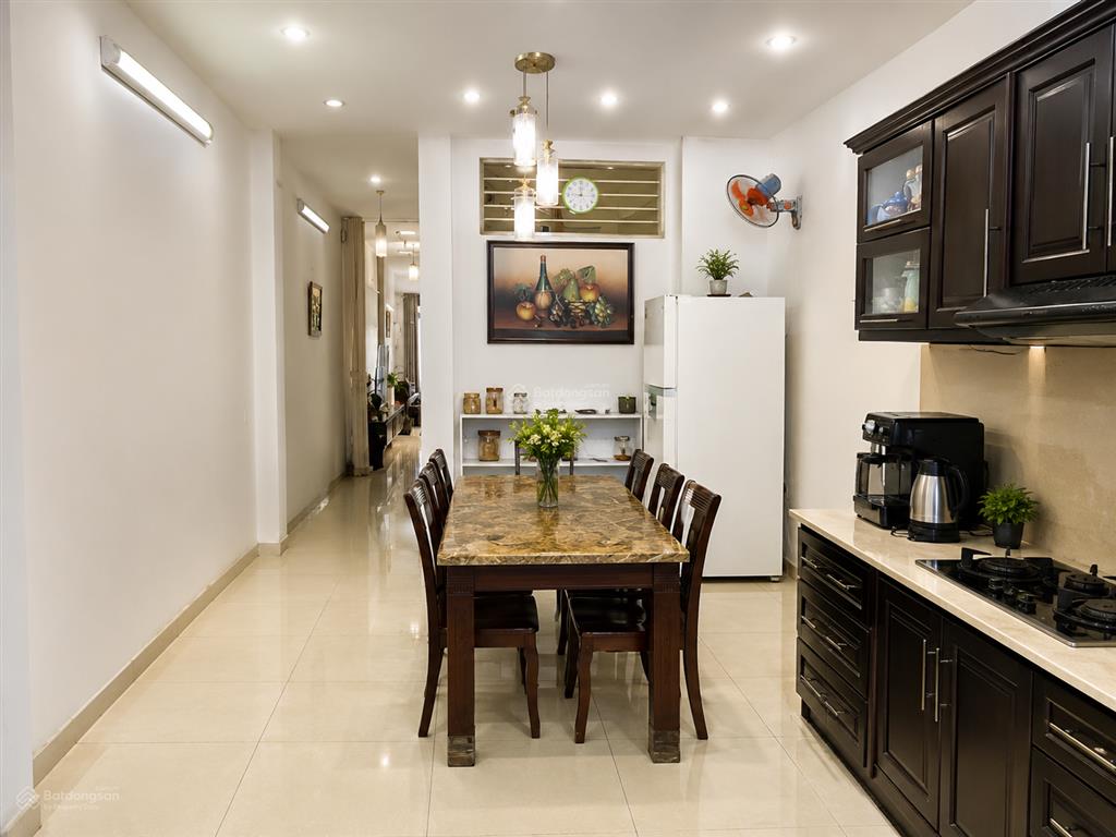 Bán nhà chính chủ hxh hẻm xe hơi dương bá trạc p1q8, 99m2, 3 tầng, sổ vuông vắn.