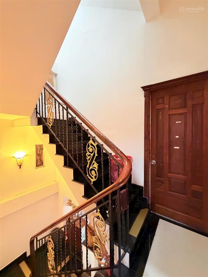 Bán nhà chính chủ hxh hẻm xe hơi chánh hưng p4q8, 70m2, 4 tầng, 6pn, hẻm thông.