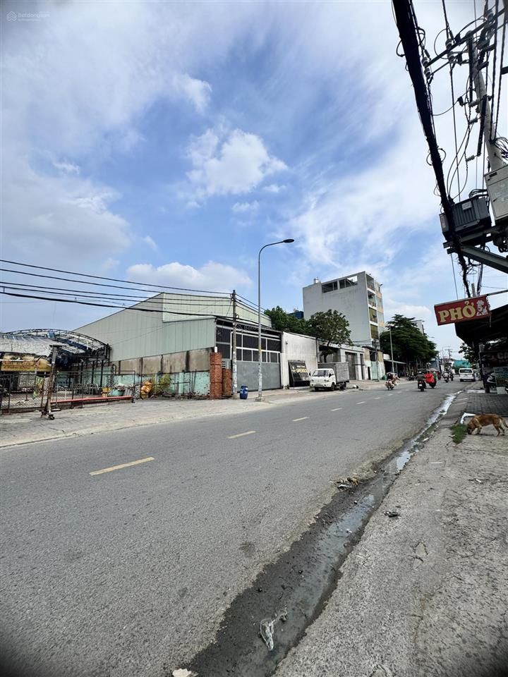 Bán kho mặt tiền nguyễn văn cự  tỉnh lộ 10 bình tân, 653m².