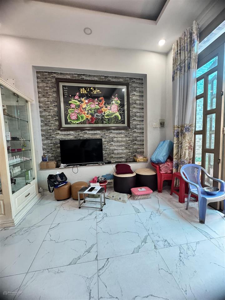 Bán nhà chính chủ hxh hẻm xe hơi (c10m) phạm thế hiển  tạ quang bửu p4 quận 8, 52m2, 3 tầng.