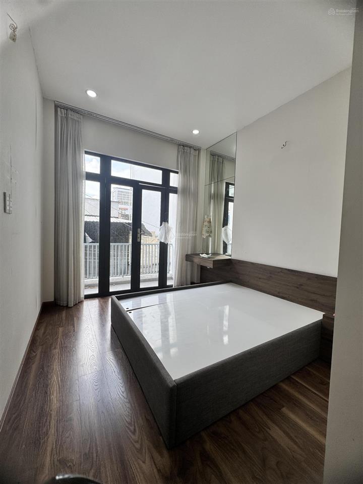 Bán nhà chính chủ phạm thế hiển tạ quang bửu p4 quận 8, 58m2, 4 tầng, 4 pn, kqh, knn.