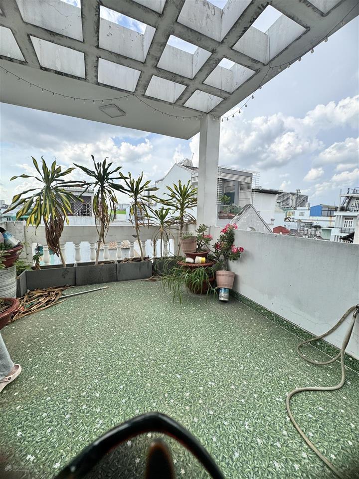 Bán nhà chính chủ phạm thế hiển tạ quang bửu p4 quận 8, 58m2, 4 tầng, 4 pn, kqh, knn.