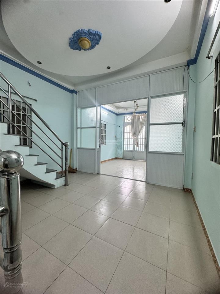 Bán nhà chính chủ hxh hẻm xe hơi bùi minh trực p5 quận 8, 57m2, 4 tầng, 5pn, kqh.