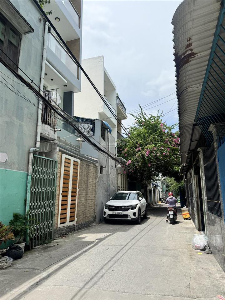 Bán nhà hxh hẻm xe hơi bình đông p15 quận 8, 73m2, cấp 4, tiện xây mới, hàng xóm cao tầng