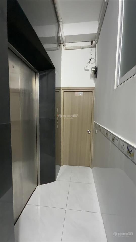 Bán chdv hxh hẻm xe hơi dương bá trạc quận 8 giáp quận 1, 122m2, 5 tầng, 20 pn, hẻm thông.
