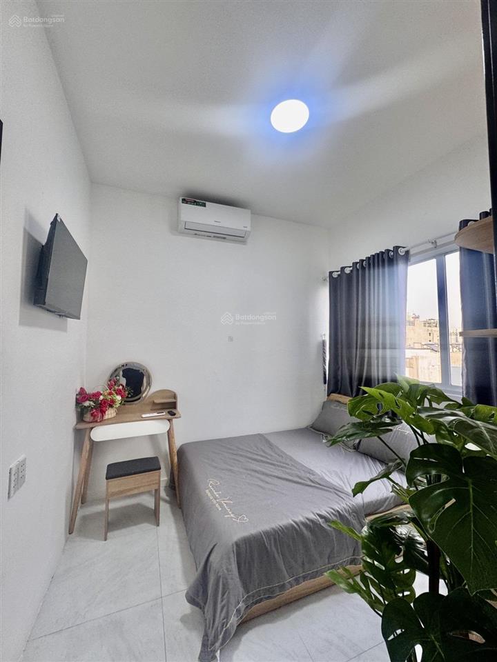 Bán chdv hxh hẻm xe hơi dương bá trạc quận 8 giáp quận 1, 122m2, 5 tầng, 20 pn, hẻm thông.