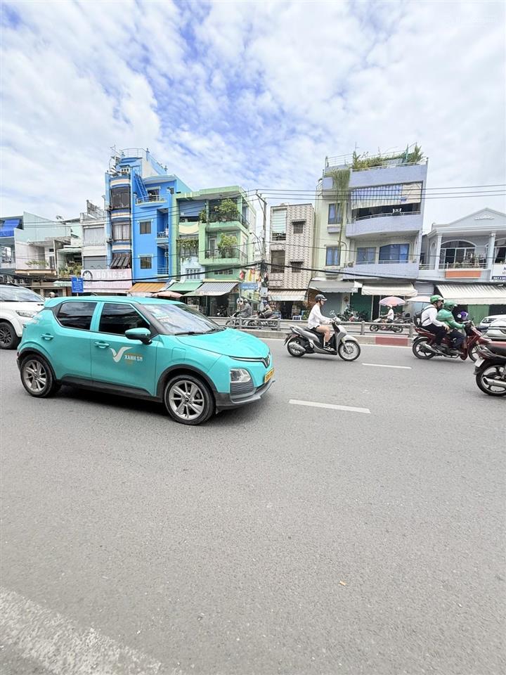 Bán nhà chính chủ mặt tiền đường phạm hùng, chánh hưng giáp quận 5, quận 10, 79m2, 3 tầng.