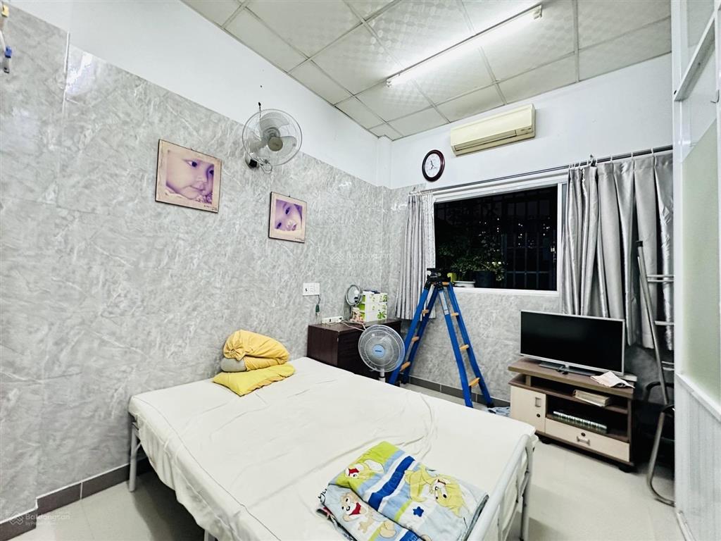 Bán nhà dương bá trạc quận 8, 61m2, 2 tầng, không quy hoạch.