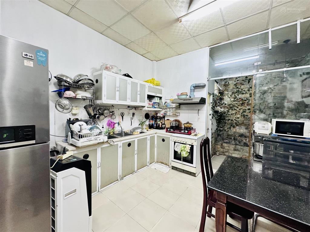 Bán nhà dương bá trạc quận 8, 61m2, 2 tầng, không quy hoạch.