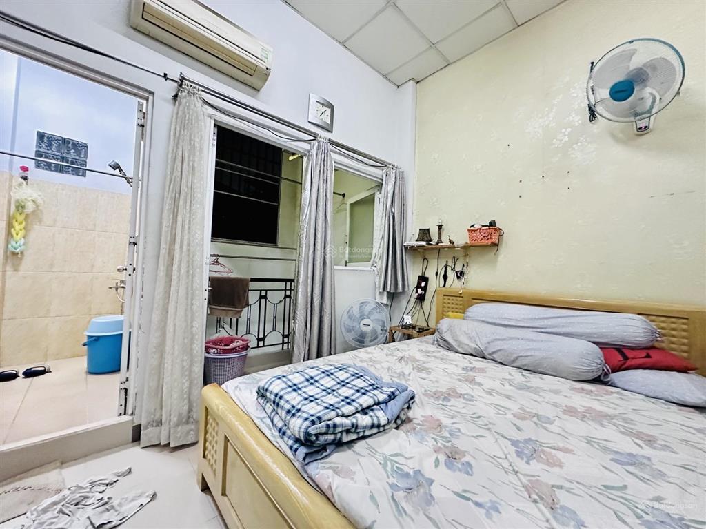 Bán nhà dương bá trạc quận 8, 61m2, 2 tầng, không quy hoạch.